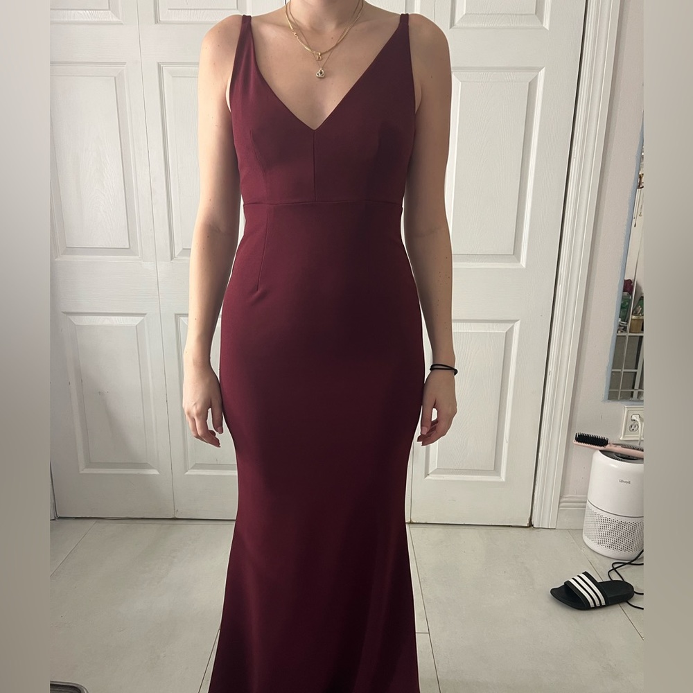 Formal gown perfect for a wedding or formal event!